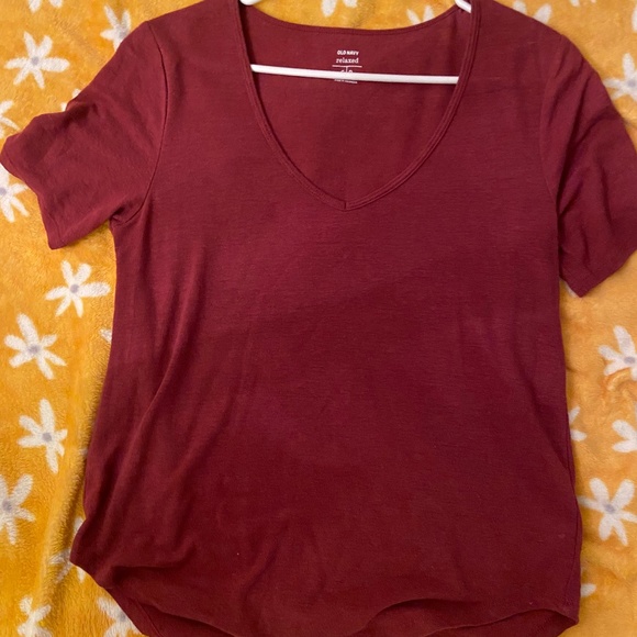 Burgundy Red V-neck Tee - Picture 1 of 3